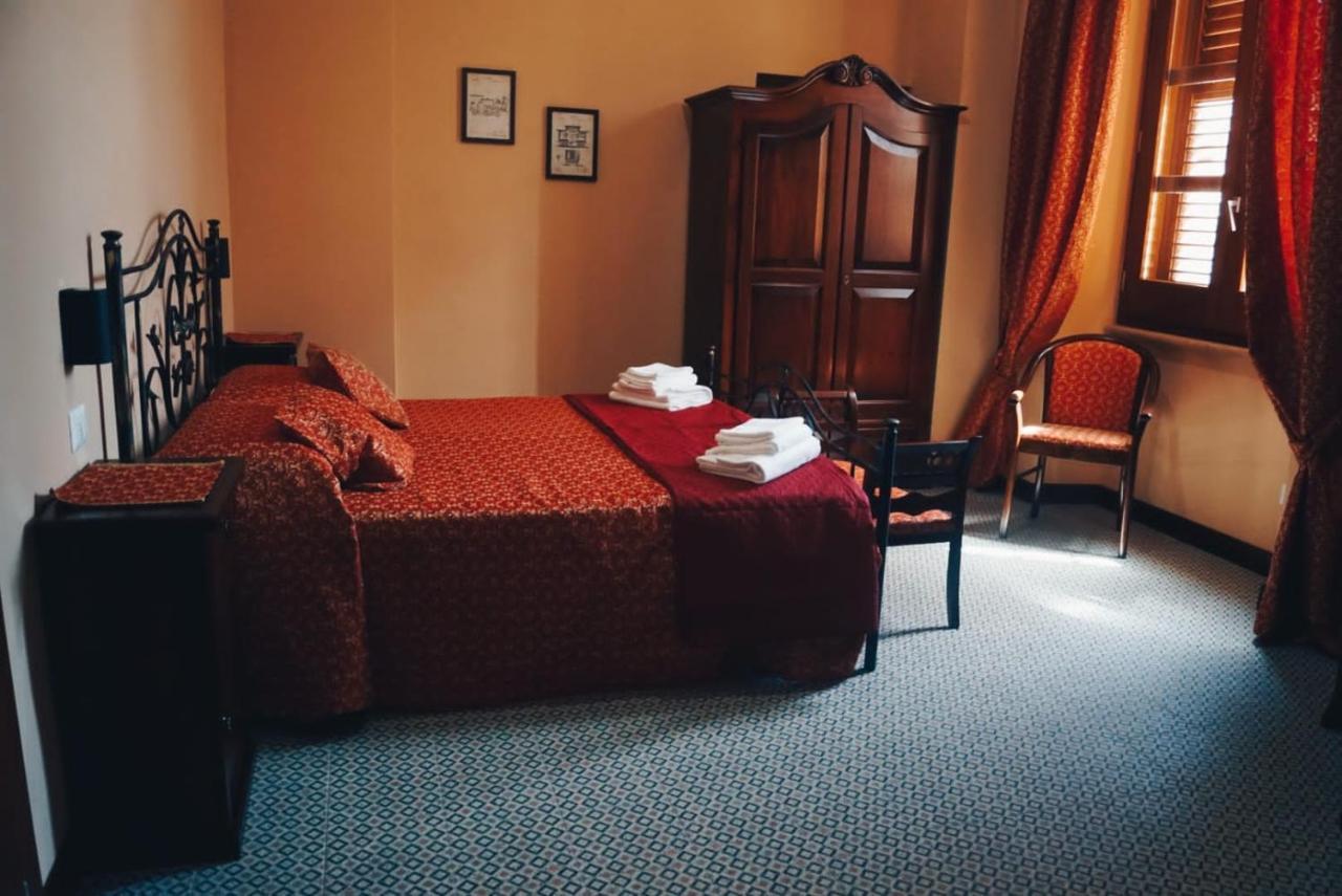 Bed and Breakfast La Stazione Пьяцца-Армерина Экстерьер фото