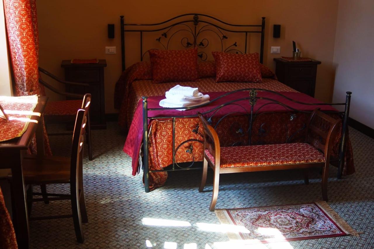 Bed and Breakfast La Stazione Пьяцца-Армерина Экстерьер фото